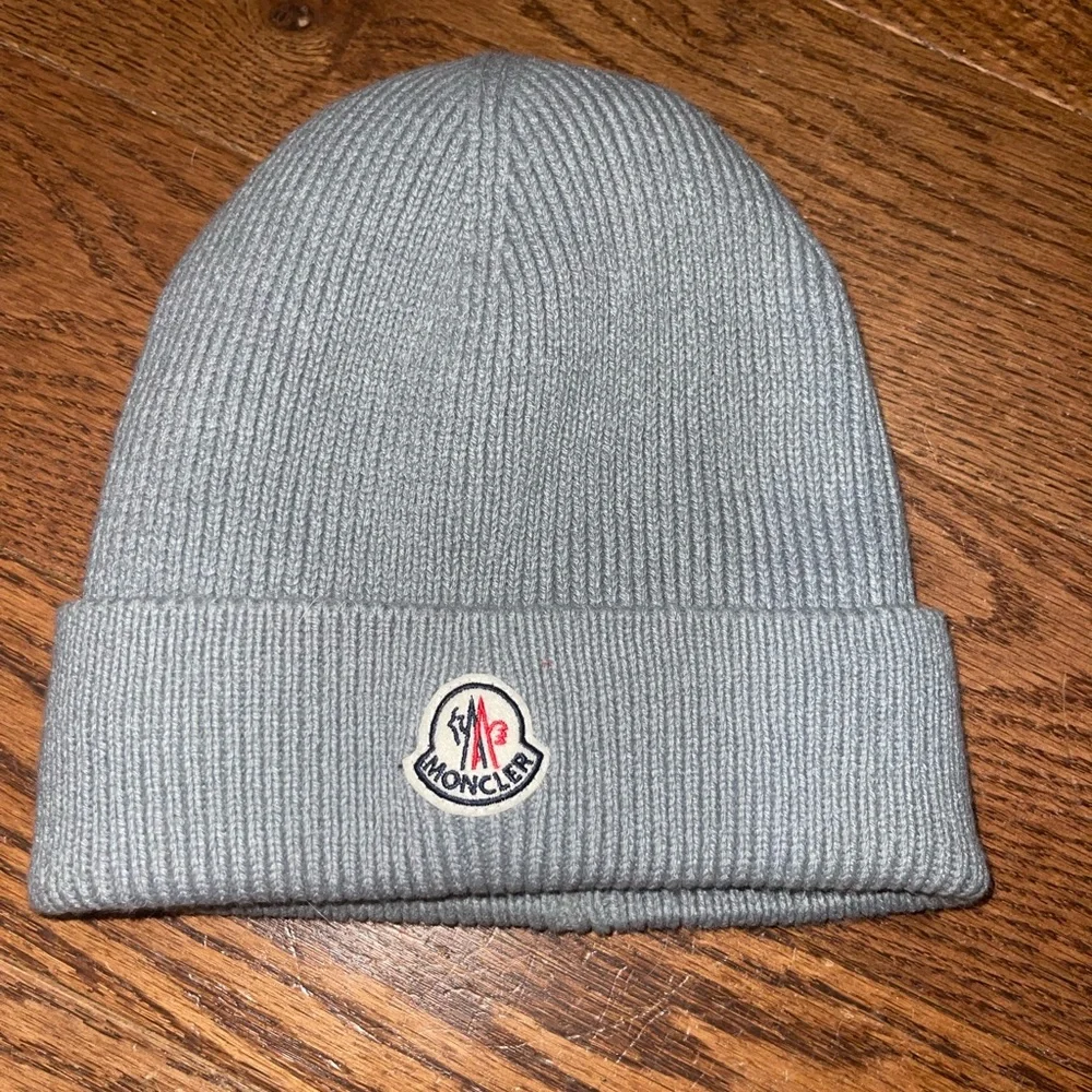 Moncler beanie hat